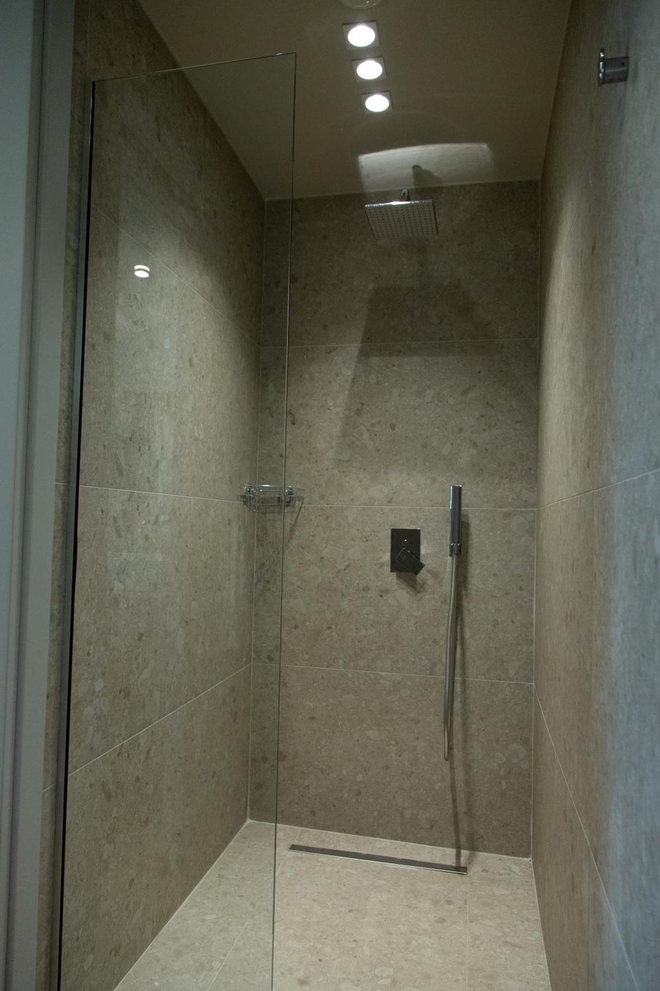 Νεακιτοσ Luxury Apartments Nikiti  Buitenkant foto
