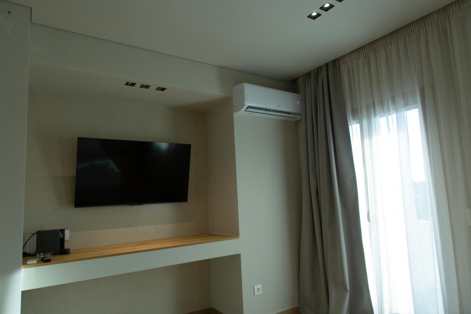 Νεακιτοσ Luxury Apartments Nikiti  Buitenkant foto